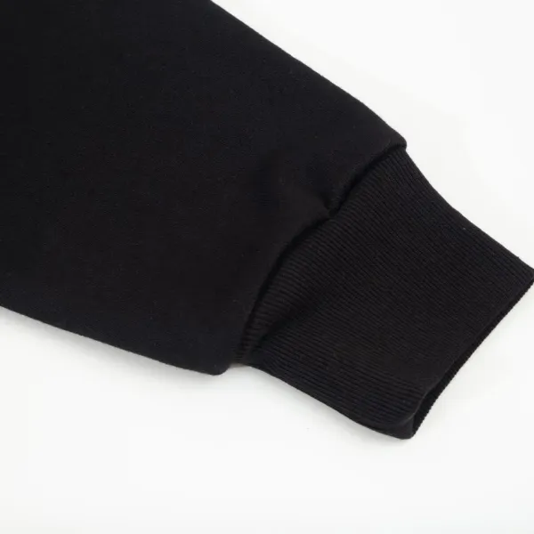 【BALENCIAGA 公式旗艦店】バレンシアガ 丸首の衛衣 スウェット ご好評に付き再入荷! 【BALENCIAGA 公式旗艦店】バレンシアガ 丸首の衛衣 スウェット ご好評に付き再入荷!