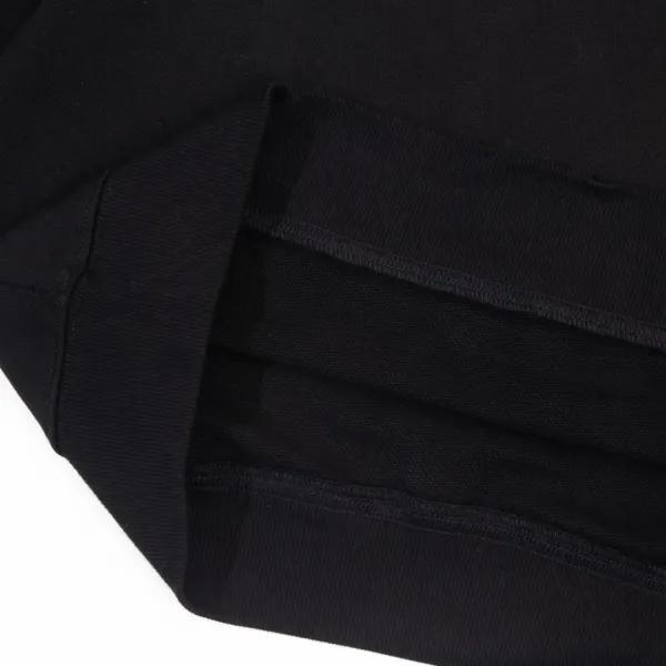 【BALENCIAGA 公式旗艦店】バレンシアガ 丸首の衛衣 スウェット ご好評に付き再入荷! 【BALENCIAGA 公式旗艦店】バレンシアガ 丸首の衛衣 スウェット ご好評に付き再入荷!