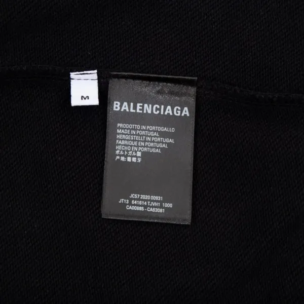 【BALENCIAGA 公式旗艦店】バレンシアガ 丸首の衛衣 スウェット ご好評に付き再入荷! 【BALENCIAGA 公式旗艦店】バレンシアガ 丸首の衛衣 スウェット ご好評に付き再入荷!