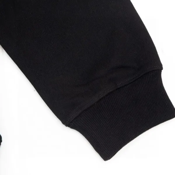【BALENCIAGA 公式旗艦店】バレンシアガ 丸首の衛衣 スウェット ご好評に付き再入荷! 【BALENCIAGA 公式旗艦店】バレンシアガ 丸首の衛衣 スウェット ご好評に付き再入荷!