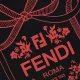 【FENDI 公式旗艦店】フェンディ 丸首の衛衣 スウェットご好評に付き再入荷!250110 【FENDI 公式旗艦店】フェンディ 丸首の衛衣 スウェットご好評に付き再入荷!250110