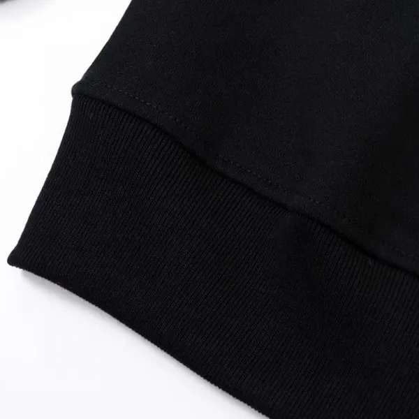 【FENDI 公式旗艦店】フェンディ 丸首の衛衣 スウェットご好評に付き再入荷 241114 【FENDI 公式旗艦店】フェンディ 丸首の衛衣 スウェットご好評に付き再入荷 241114