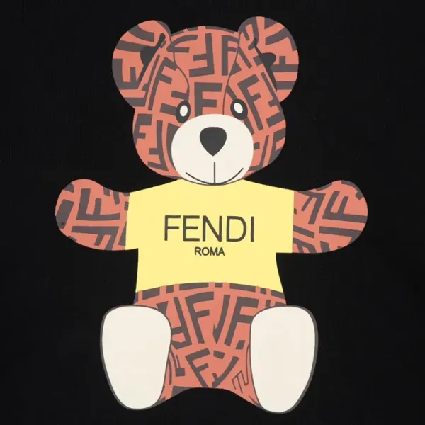 【FENDI 公式旗艦店】フェンディ 丸首の衛衣 スウェット ご好評に付き再入荷 240925 【FENDI 公式旗艦店】フェンディ 丸首の衛衣 スウェット ご好評に付き再入荷 240925