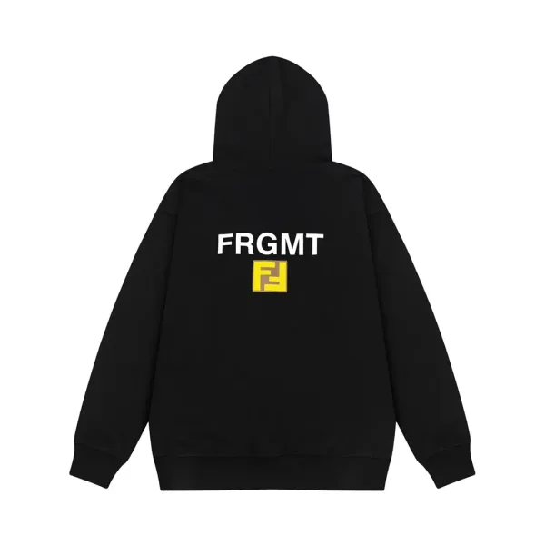 【FENDI 公式旗艦店】フェンディパーカー スウェット ご好評に付き再入荷 240830 【FENDI 公式旗艦店】フェンディパーカー スウェット ご好評に付き再入荷 240830