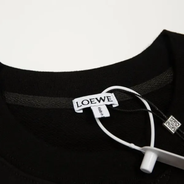 【LOEWE 公式旗艦店】ロエベ 丸首の衛衣 スウェット ご好評に付き再入荷 240925 【LOEWE 公式旗艦店】ロエベ 丸首の衛衣 スウェット ご好評に付き再入荷 240925