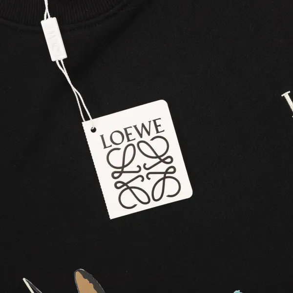 【LOEWE 公式旗艦店】 ロエベ 丸首の衛衣 スウェット ご好評に付き再入荷! 【LOEWE 公式旗艦店】 ロエベ 丸首の衛衣 スウェット ご好評に付き再入荷!