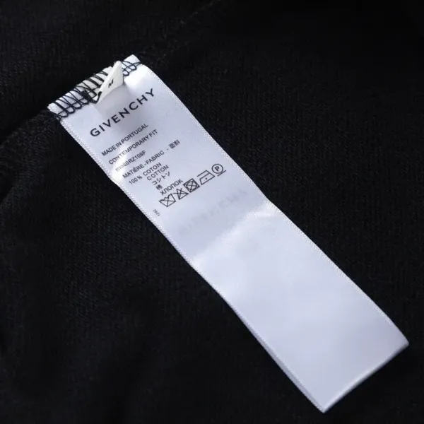 【GIVENCHY  公式旗艦店】ジバンシー 丸首の衛衣 スウェットご好評に付き再入荷！241122