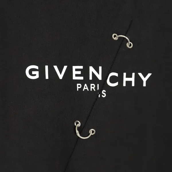 【GIVENCHY  公式旗艦店】ジバンシー 丸首の衛衣 スウェットご好評に付き再入荷！241122