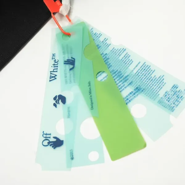 【OFF-WHITE 公式旗艦店】オフホワイトパーカースウェットご好評に付き再入荷 240806 【OFF-WHITE 公式旗艦店】オフホワイトパーカースウェットご好評に付き再入荷 240806