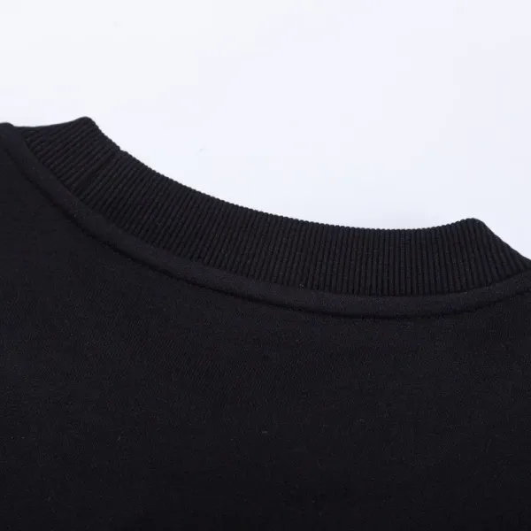 【CHANEL 公式旗艦店】シャネル 丸首の衛衣 スウェット ご好評に付き再入荷! 【CHANEL 公式旗艦店】シャネル 丸首の衛衣 スウェット ご好評に付き再入荷!