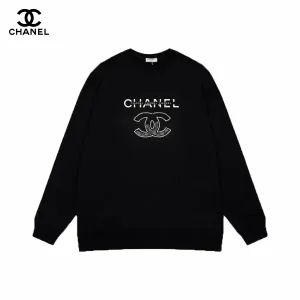 【CHANEL 公式旗艦店】シャネル 丸首の衛衣 スウェットご好評に付き再入荷! 【CHANEL 公式旗艦店】シャネル 丸首の衛衣 スウェットご好評に付き再入荷!