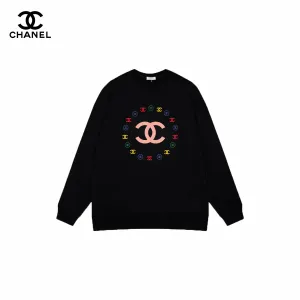 【CHANEL 公式旗艦店】シャネル 丸首の衛衣 スウェットご好評に付き再入荷! 【CHANEL 公式旗艦店】シャネル 丸首の衛衣 スウェットご好評に付き再入荷!
