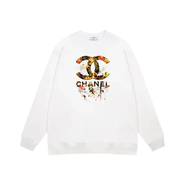 【CHANEL 公式旗艦店】シャネル 丸首の衛衣 スウェットご好評に付き再入荷! 【CHANEL 公式旗艦店】シャネル 丸首の衛衣 スウェットご好評に付き再入荷!
