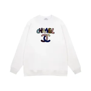 【CHANEL 公式旗艦店】シャネル 丸首の衛衣 スウェットご好評に付き再入荷! 【CHANEL 公式旗艦店】シャネル 丸首の衛衣 スウェットご好評に付き再入荷!