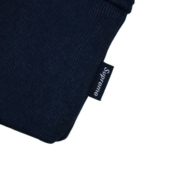 【Supreme 公式旗艦店】丸首の衛衣 スウェットご好評に付き再入荷!241115 【Supreme 公式旗艦店】丸首の衛衣 スウェットご好評に付き再入荷!241115