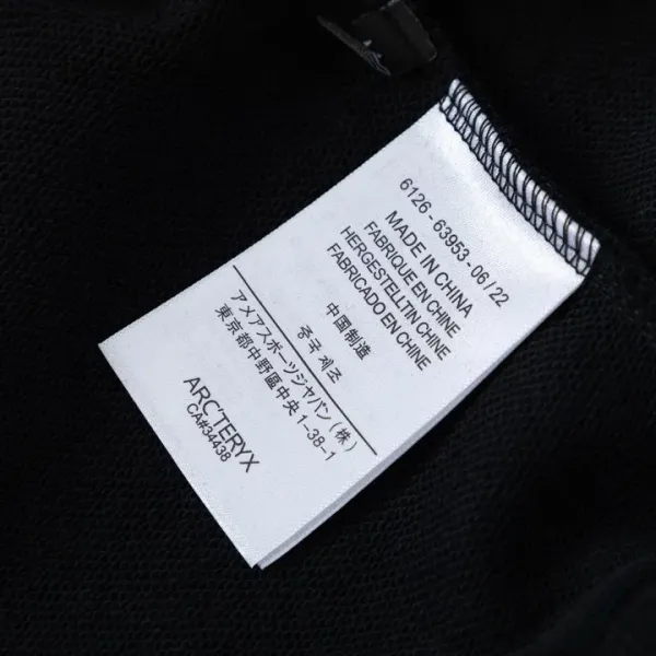【ARCTERYX 公式旗艦店】アークテリクス 丸首の衛衣 スウェット ご好評に付き再入荷!241210 【ARCTERYX 公式旗艦店】アークテリクス 丸首の衛衣 スウェット ご好評に付き再入荷!241210