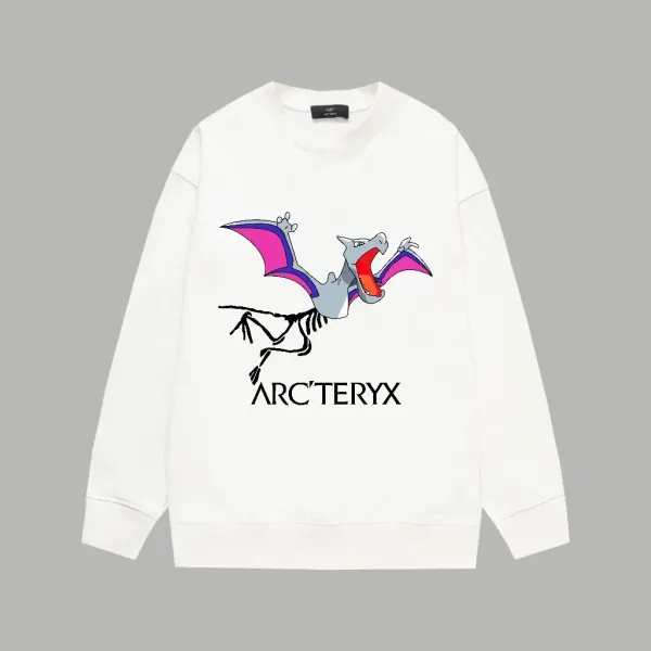 【ARCTERYX 公式旗艦店】アークテリクス 丸首の衛衣 スウェット ご好評に付き再入荷!241210 【ARCTERYX 公式旗艦店】アークテリクス 丸首の衛衣 スウェット ご好評に付き再入荷!241210