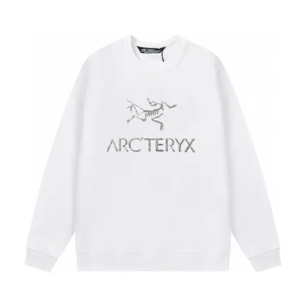 【ARCTERYX 公式旗艦店】アークテリクス  丸首の衛衣  スウェット ご好評に付き再入荷！241210