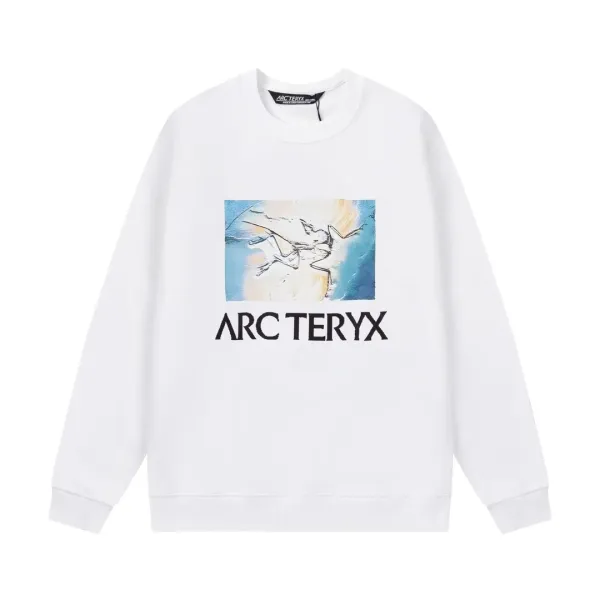 【ARCTERYX 公式旗艦店】アークテリクス  丸首の衛衣  スウェット ご好評に付き再入荷！241210