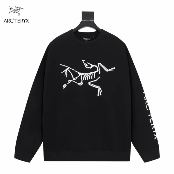 【ARCTERYX 公式旗艦店】アークテリクス 丸首の衛衣 スウェット ご好評に付き再入荷!241121 【ARCTERYX 公式旗艦店】アークテリクス 丸首の衛衣 スウェット ご好評に付き再入荷!241121