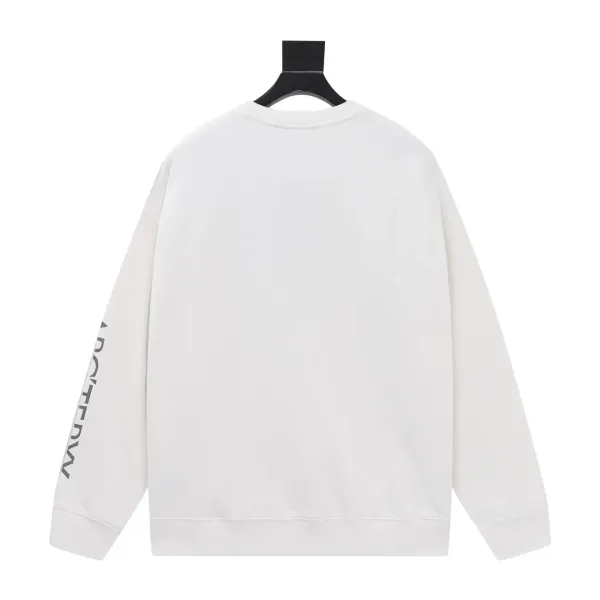 【ARCTERYX 公式旗艦店】アークテリクス 丸首の衛衣 スウェット ご好評に付き再入荷!241121 【ARCTERYX 公式旗艦店】アークテリクス 丸首の衛衣 スウェット ご好評に付き再入荷!241121