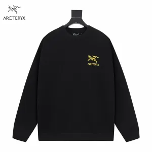 【ARCTERYX 公式旗艦店】アークテリクス 丸首の衛衣 スウェット ご好評に付き再入荷!241121 【ARCTERYX 公式旗艦店】アークテリクス 丸首の衛衣 スウェット ご好評に付き再入荷!241121