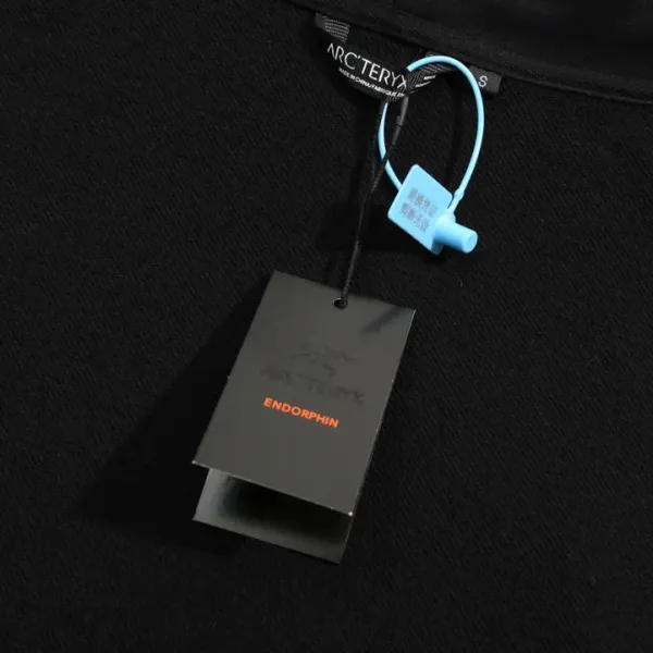 【ARCTERYX 公式旗艦店】アークテリクス パーカー スウェット ご好評に付き再入荷!241121 【ARCTERYX 公式旗艦店】アークテリクス パーカー スウェット ご好評に付き再入荷!241121