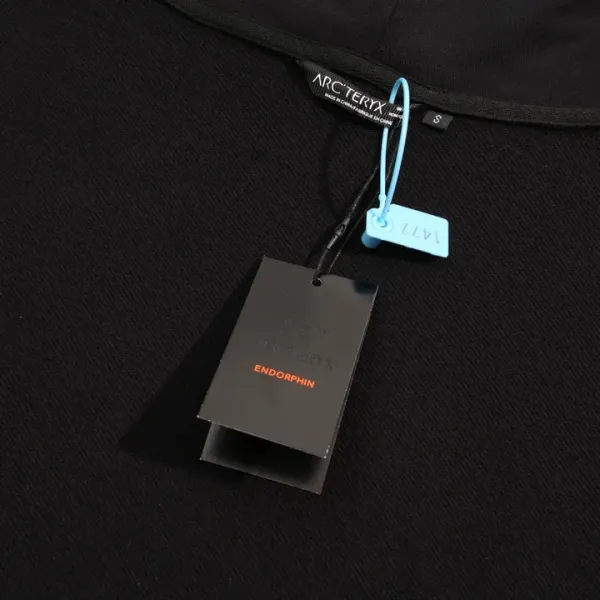 【ARCTERYX 公式旗艦店】アークテリクス パーカー スウェット ご好評に付き再入荷!241121 【ARCTERYX 公式旗艦店】アークテリクス パーカー スウェット ご好評に付き再入荷!241121