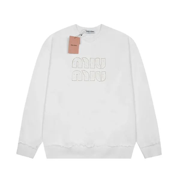 【Miumiu 公式旗艦店】ミュウミュウ  丸首の衛衣  スウェット ご好評に付き再入荷！241122