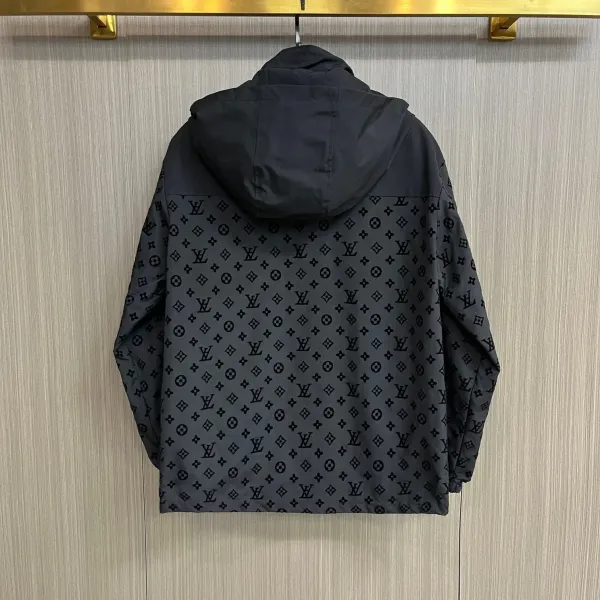 LV【LOUIS VUITTON 公式旗艦店】ルイヴィトン ジャケット着 ご好評に付き再入荷!250106 LV【LOUIS VUITTON 公式旗艦店】ルイヴィトン ジャケット着 ご好評に付き再入荷!250106