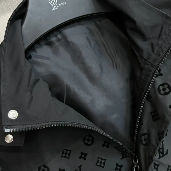 LV【LOUIS VUITTON 公式旗艦店】ルイヴィトン ジャケット着 ご好評に付き再入荷!250106 LV【LOUIS VUITTON 公式旗艦店】ルイヴィトン ジャケット着 ご好評に付き再入荷!250106