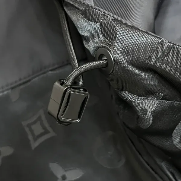 LV【LOUIS VUITTON 公式旗艦店】ルイヴィトン ジャケット着 ご好評に付き再入荷!250106 LV【LOUIS VUITTON 公式旗艦店】ルイヴィトン ジャケット着 ご好評に付き再入荷!250106
