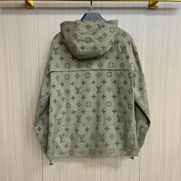 LV【LOUIS VUITTON 公式旗艦店】ルイヴィトン ジャケット着 ご好評に付き再入荷!250106 LV【LOUIS VUITTON 公式旗艦店】ルイヴィトン ジャケット着 ご好評に付き再入荷!250106