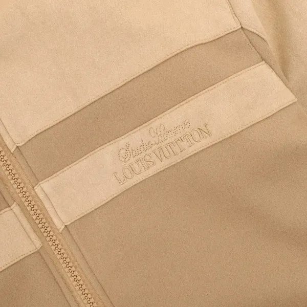 LV【LOUIS VUITTON 公式旗艦店】ルイヴィトン ジャケット着ご好評に付き再入荷!241223 LV【LOUIS VUITTON 公式旗艦店】ルイヴィトン ジャケット着ご好評に付き再入荷!241223