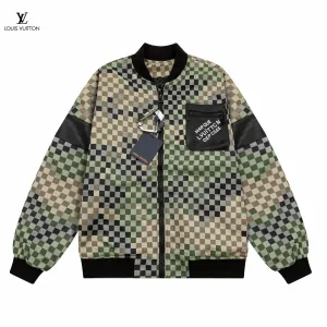 LV【LOUIS VUITTON 公式旗艦店】ルイヴィトン ジャケット着 好評に付き再入荷! 241216 LV【LOUIS VUITTON 公式旗艦店】ルイヴィトン ジャケット着 好評に付き再入荷! 241216