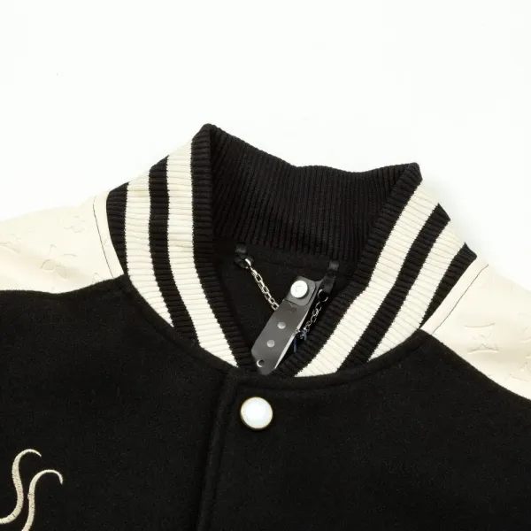 LV【LOUIS VUITTON 公式旗艦店】ルイヴィトン ジャケット着 好評に付き再入荷! 241216 LV【LOUIS VUITTON 公式旗艦店】ルイヴィトン ジャケット着 好評に付き再入荷! 241216