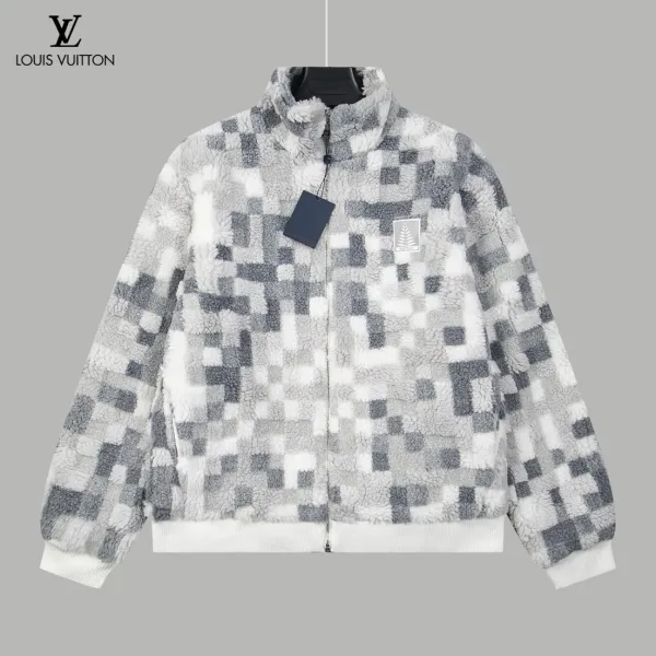 LV【LOUIS VUITTON 公式旗艦店】ルイヴィトン ジャケット着ご好評に付き再入荷!241212 LV【LOUIS VUITTON 公式旗艦店】ルイヴィトン ジャケット着ご好評に付き再入荷!241212