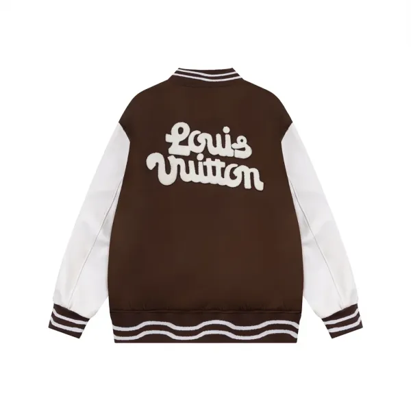 LV【LOUIS VUITTON 公式旗艦店】ルイヴィトン 野球着 ジャケット着ご好評に付き再入荷!241212 LV【LOUIS VUITTON 公式旗艦店】ルイヴィトン 野球着 ジャケット着ご好評に付き再入荷!241212
