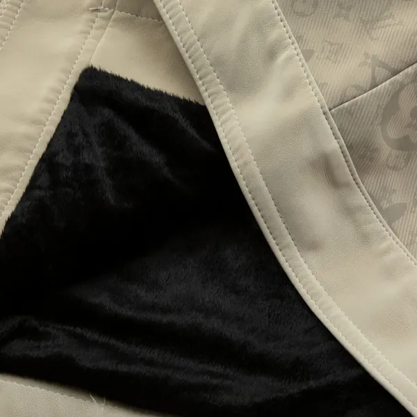 LV【LOUIS VUITTON 公式旗艦店】ルイヴィトン ジャケット着 好評に付き再入荷!241122 LV【LOUIS VUITTON 公式旗艦店】ルイヴィトン ジャケット着 好評に付き再入荷!241122