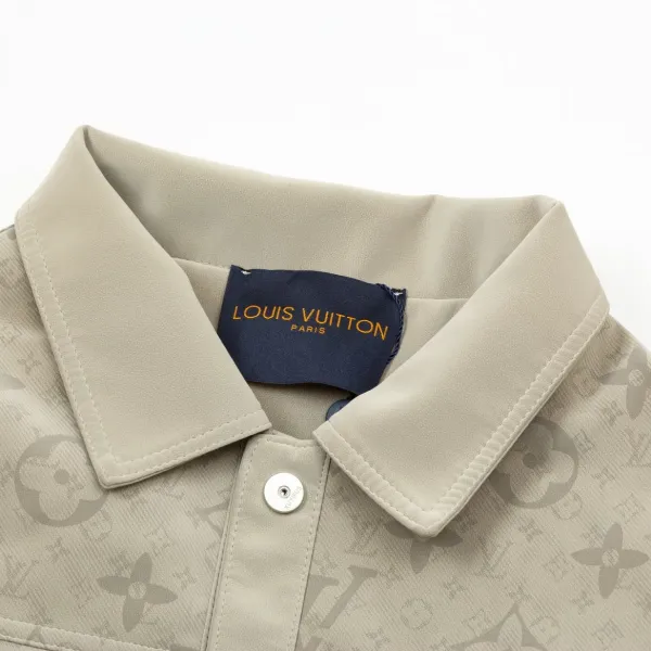 LV【LOUIS VUITTON 公式旗艦店】ルイヴィトン ジャケット着 好評に付き再入荷!241122 LV【LOUIS VUITTON 公式旗艦店】ルイヴィトン ジャケット着 好評に付き再入荷!241122