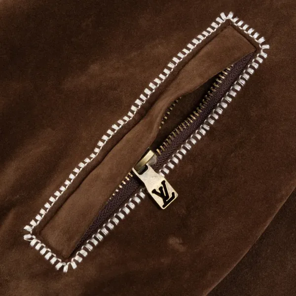 【LOUIS VUITTON 公式旗艦店】ルイヴィトン ジャケット着ご好評に付き再入荷!241111 【LOUIS VUITTON 公式旗艦店】ルイヴィトン ジャケット着ご好評に付き再入荷!241111