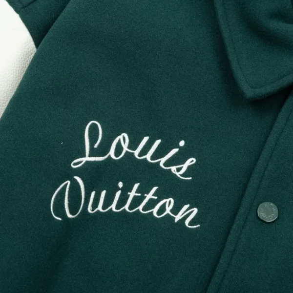 LV【LOUIS VUITTON 公式旗艦店】ルイヴィトン ジャケット着 好評に付き再入荷!241028 LV【LOUIS VUITTON 公式旗艦店】ルイヴィトン ジャケット着 好評に付き再入荷!241028