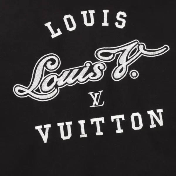 LV【LOUIS VUITTON 公式旗艦店】ルイヴィトン ジャケット着 好評に付き再入荷!241028 LV【LOUIS VUITTON 公式旗艦店】ルイヴィトン ジャケット着 好評に付き再入荷!241028