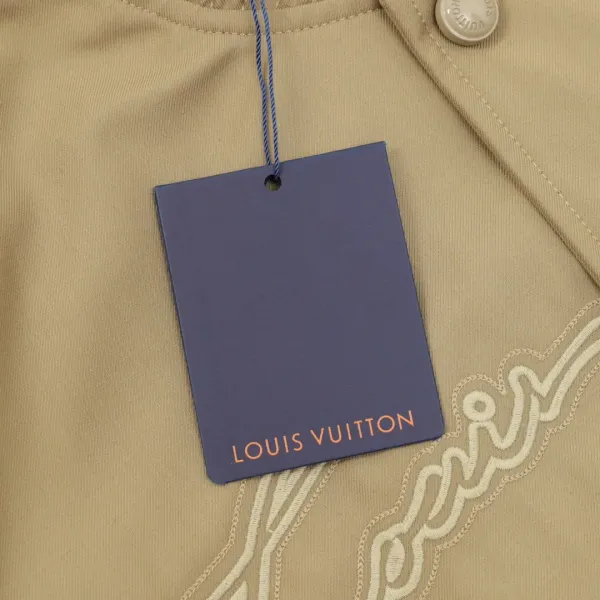 LV【LOUIS VUITTON 公式旗艦店】ルイヴィトン ジャケット着ご好評に付き再入荷!241024 LV【LOUIS VUITTON 公式旗艦店】ルイヴィトン ジャケット着ご好評に付き再入荷!241024