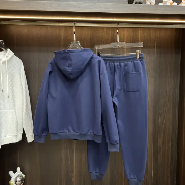 LV【LOUIS VUITTON】ルイヴィトン スーツ 男女兼用【即日出荷】241024 LV【LOUIS VUITTON】ルイヴィトン スーツ 男女兼用【即日出荷】241024