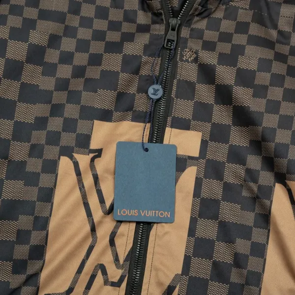 LV 【LOUIS VUITTON 公式旗艦店】ルイヴィトン ジャケット着 ご好評に付き再入荷!241021 LV 【LOUIS VUITTON 公式旗艦店】ルイヴィトン ジャケット着 ご好評に付き再入荷!241021