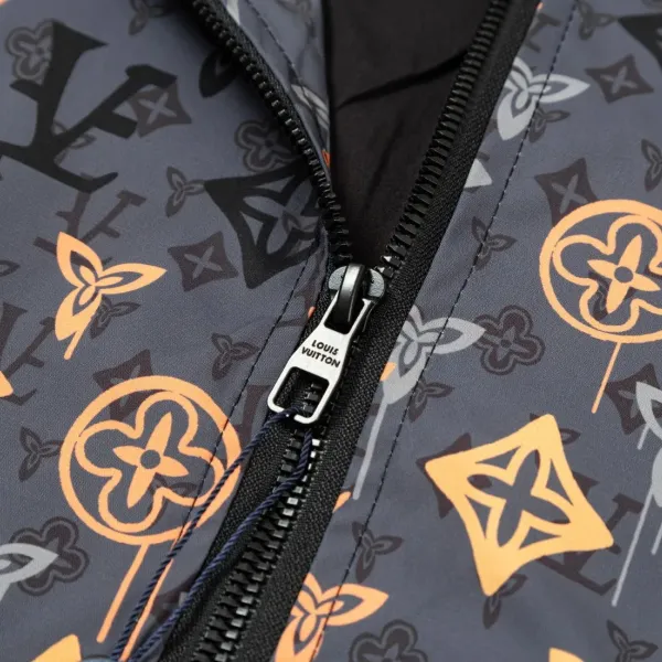 LV 【LOUIS VUITTON 公式旗艦店】ルイヴィトン ジャケット着 ご好評に付き再入荷!241021 LV 【LOUIS VUITTON 公式旗艦店】ルイヴィトン ジャケット着 ご好評に付き再入荷!241021