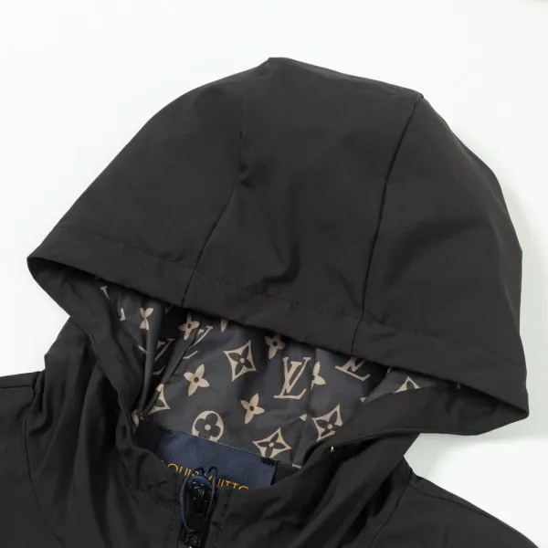 LV 【LOUIS VUITTON 公式旗艦店】ルイヴィトン  ジャケット着 ご好評に付き再入荷！241021