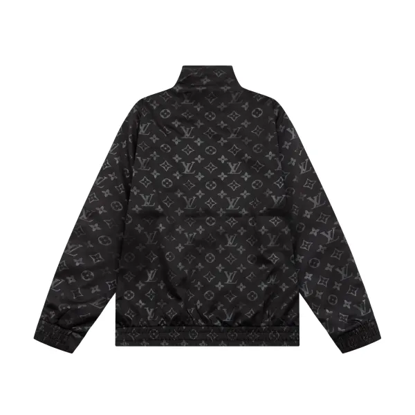 LV 【LOUIS VUITTON 公式旗艦店】ルイヴィトン ジャケット着 ご好評に付き再入荷!241021 LV 【LOUIS VUITTON 公式旗艦店】ルイヴィトン ジャケット着 ご好評に付き再入荷!241021