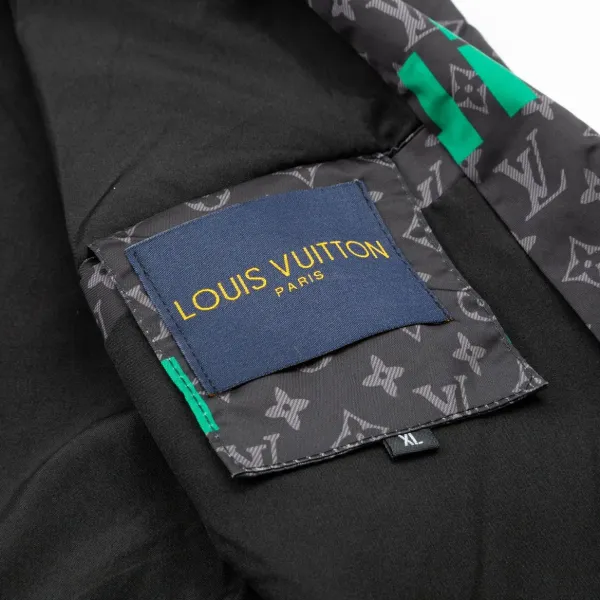 LV 【LOUIS VUITTON】ルイヴィトン ジャケット着ご好評に付き再入荷!240926 LV 【LOUIS VUITTON】ルイヴィトン ジャケット着ご好評に付き再入荷!240926